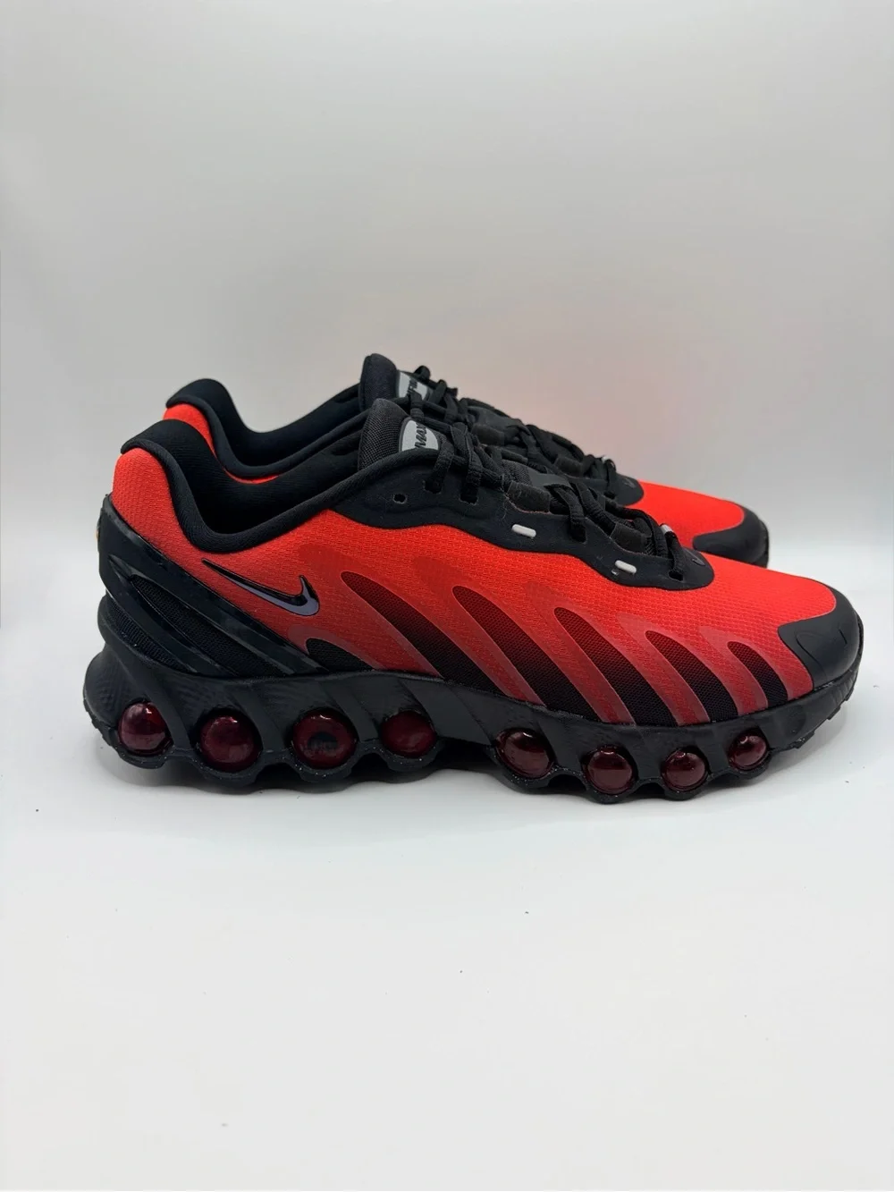 Nike Air Max DN8 Red and Black TN React Running Shoes